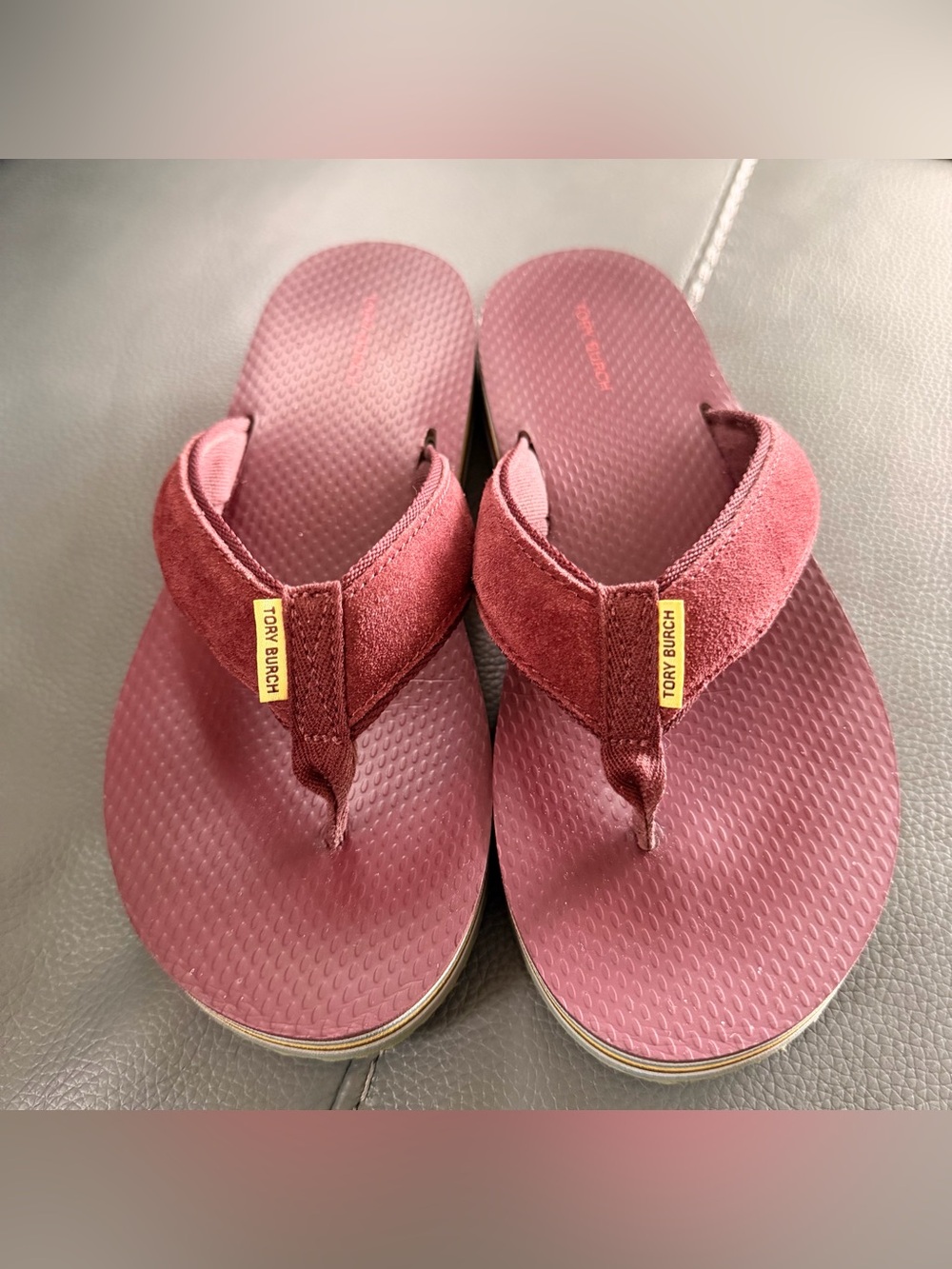 Tory Burch Women's Suede Burgundy 70’s Platform Flip Flop Sandals Size 9